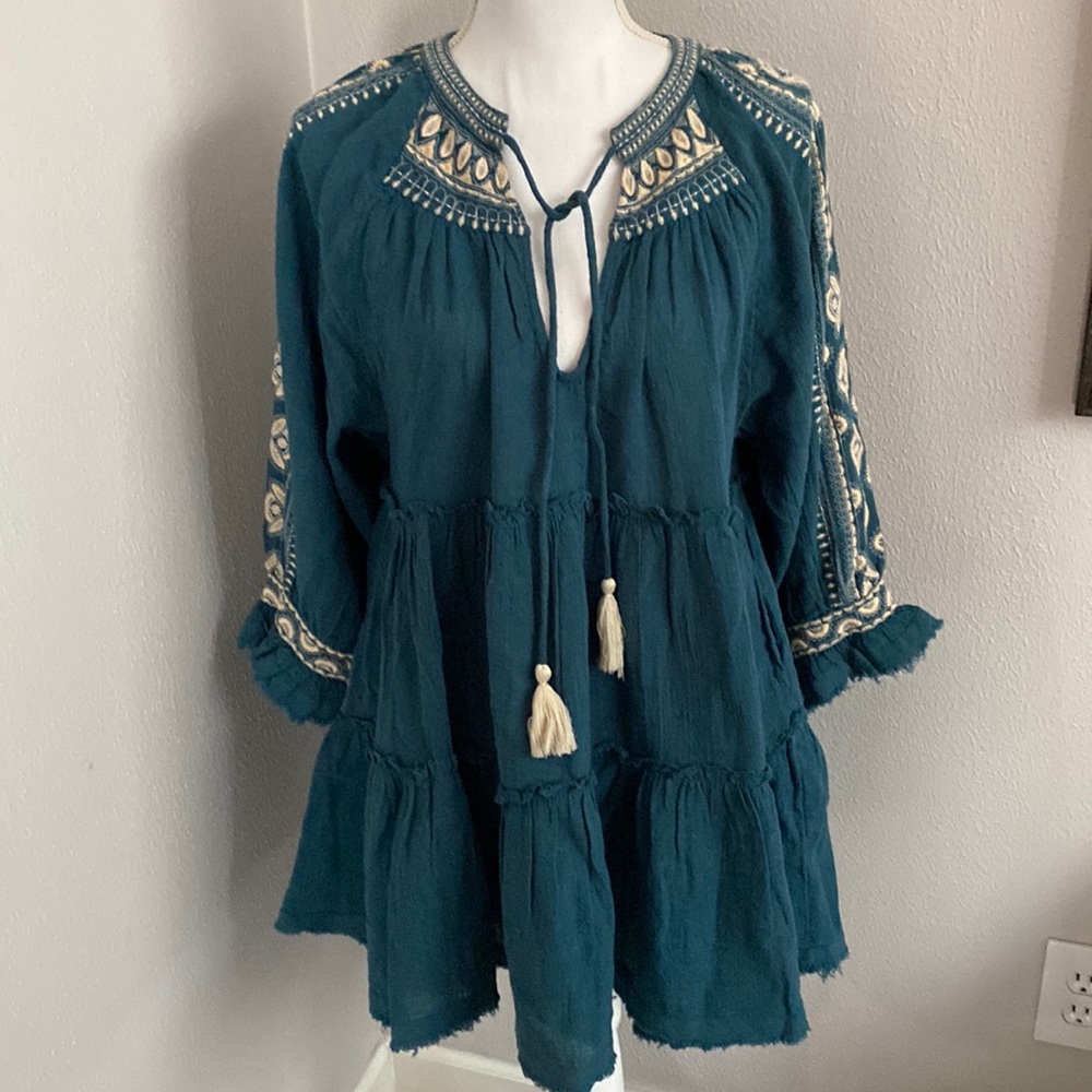 Go Free People with this fun top. Never worn. NWOT